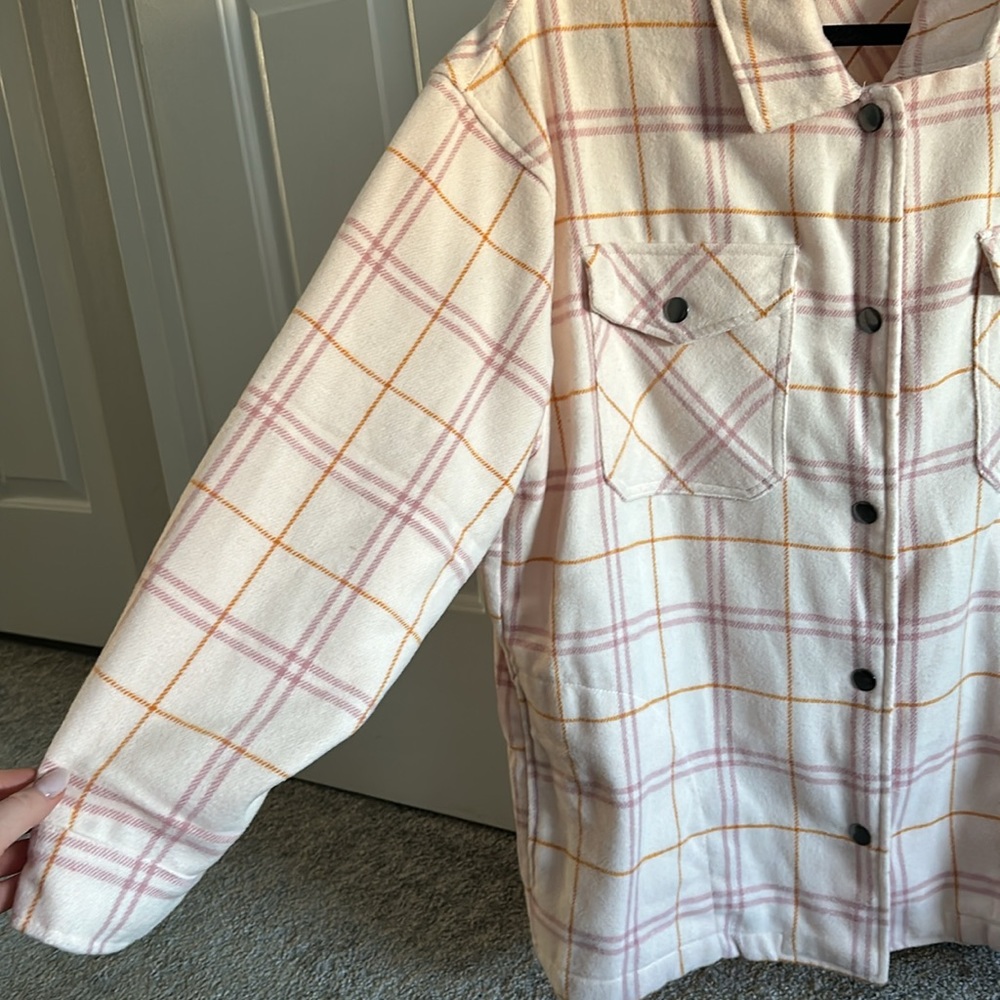 Pink/Orange/Cream Oversized Shacket 🩷🧡🤍 - Picture 2 of 4